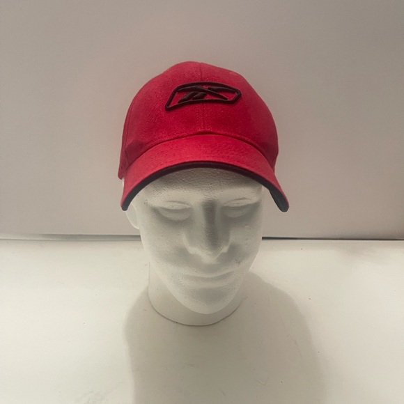 Reebok Other - Vintage Y2K Reebok Red Strap Back Hat in Excellent Condition